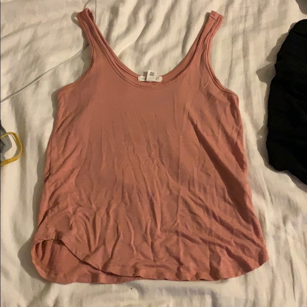 Pink tank top